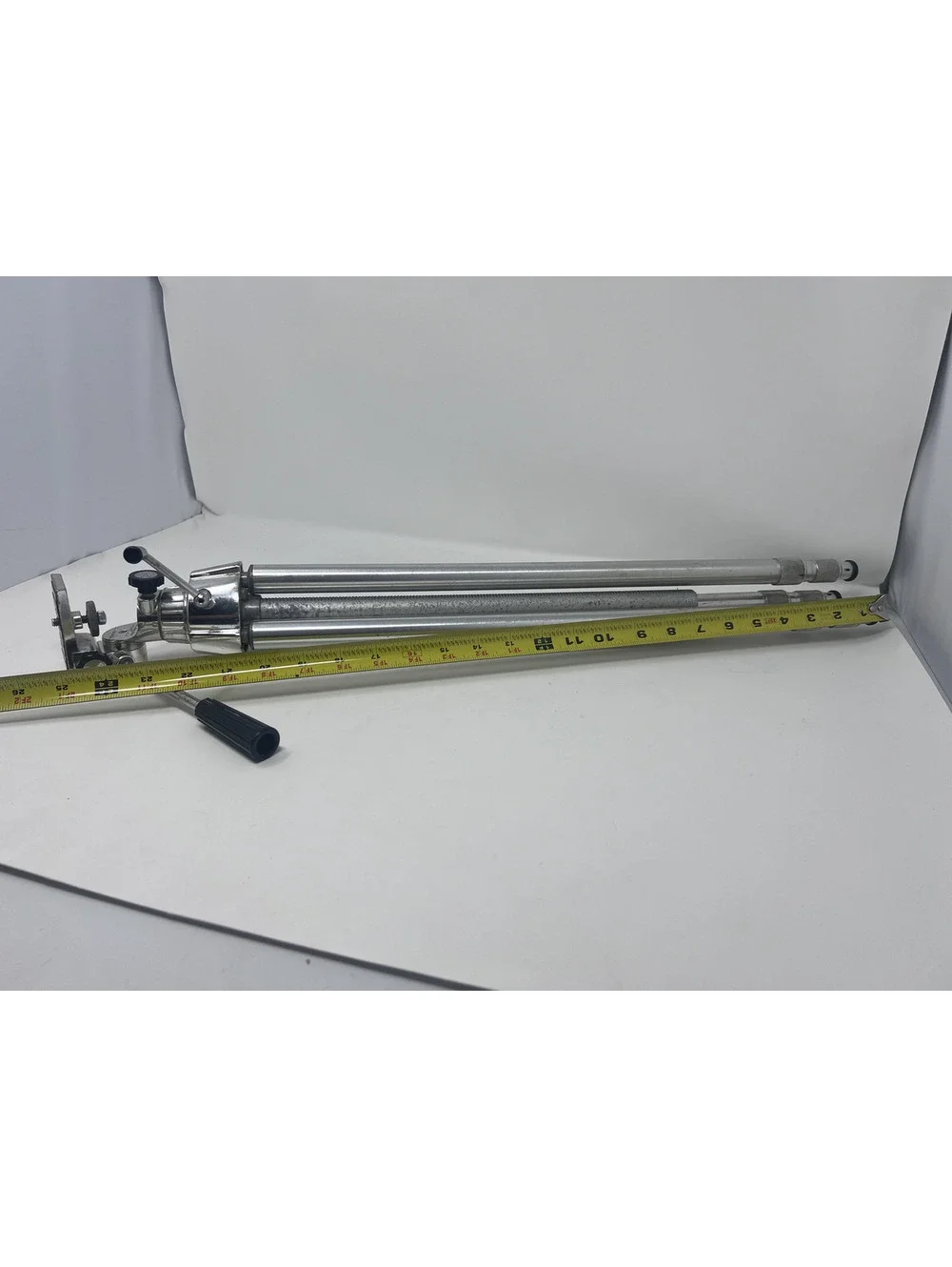 Quicker R.F.G. Vintage Aluminum Camera Tripod